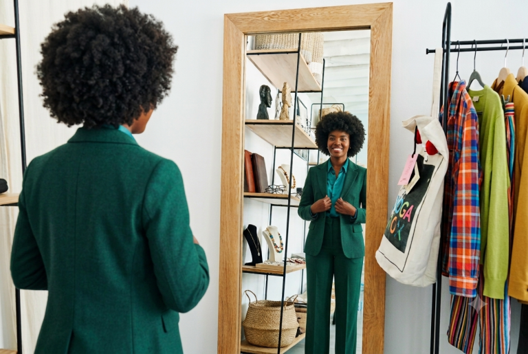 The Balance Between Fashion and Professionalism